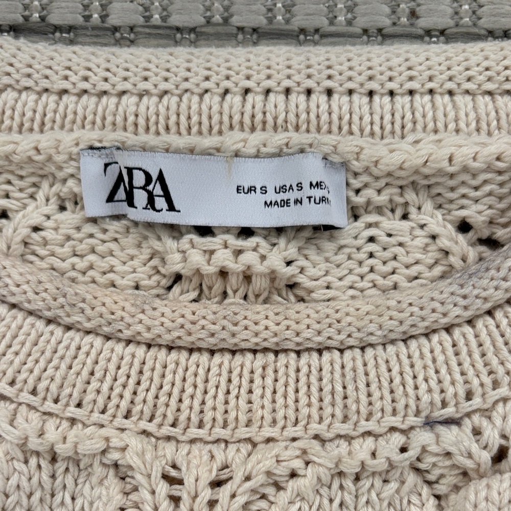 Zara Sweater Vest - Picture 2 of 2